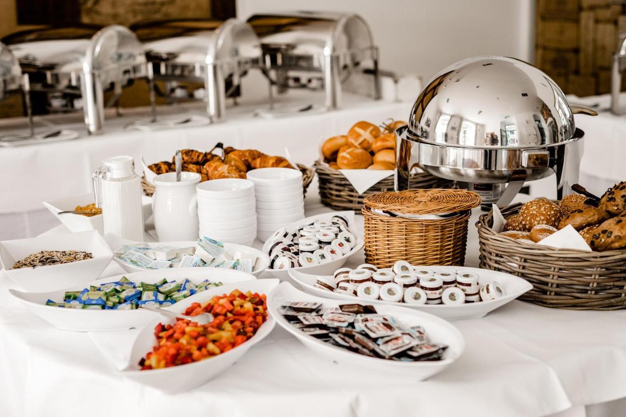 Hotel Gut Landscheid Burscheid Buitenkant foto