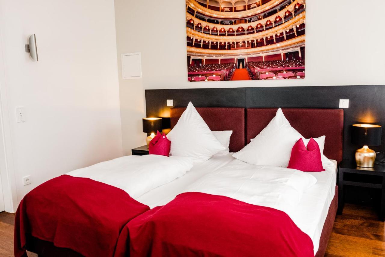 Hotel Gut Landscheid Burscheid Buitenkant foto