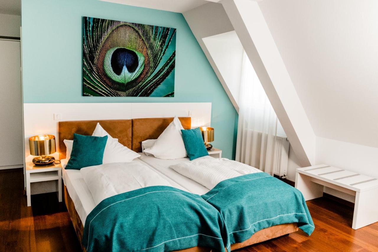 Hotel Gut Landscheid Burscheid Buitenkant foto